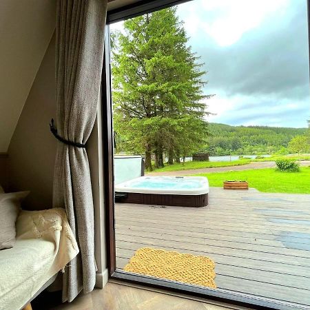 Bonnie Lodge-Lochside Location With Hot Tub 인버개리 외부 사진
