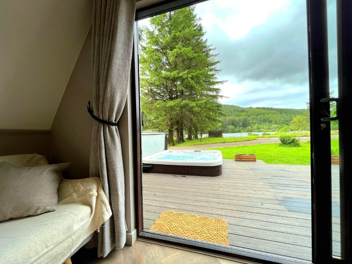 Bonnie Lodge-Lochside Location With Hot Tub 인버개리 외부 사진